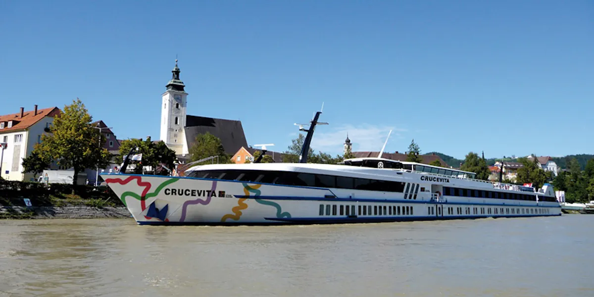 crucero fluvial